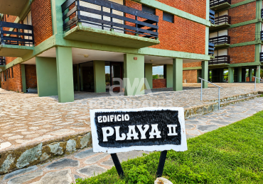 Venta departamento 3 ambientes  cochera y vista al mar